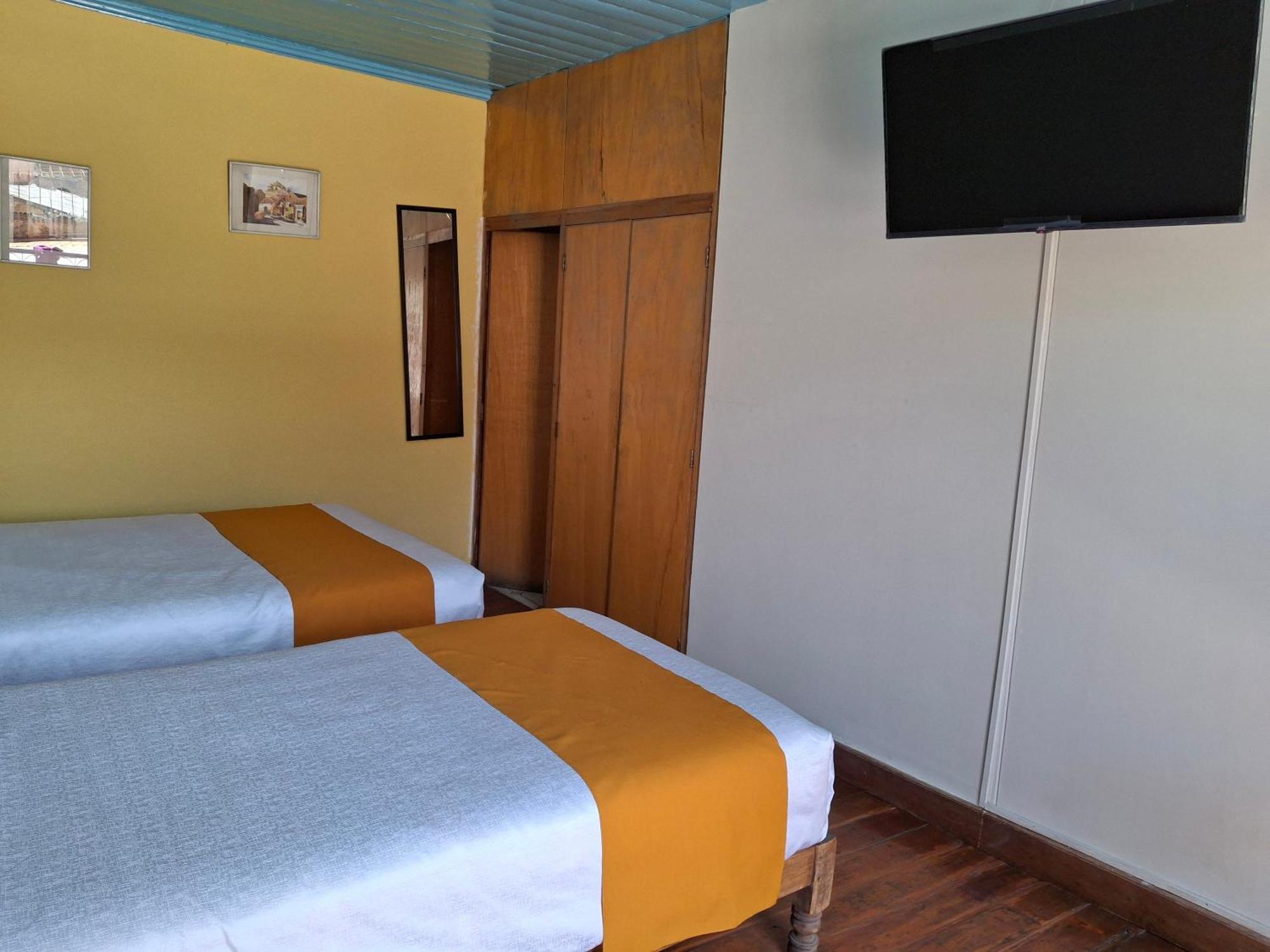Hostal Lluvia De Oro Арекипа Экстерьер фото
