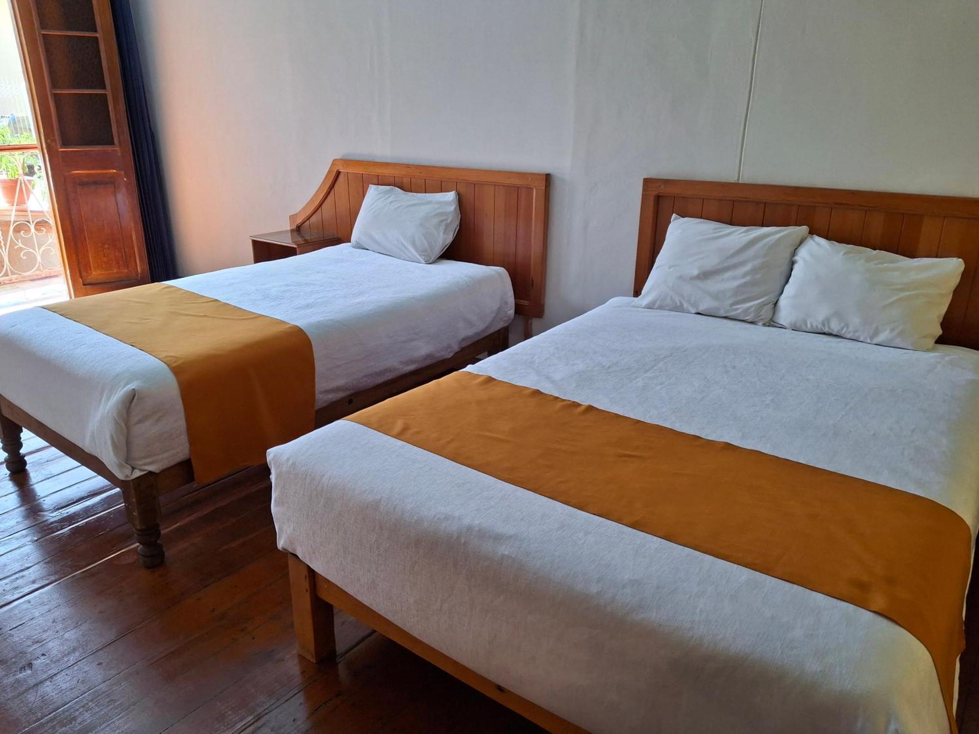 Hostal Lluvia De Oro Арекипа Экстерьер фото
