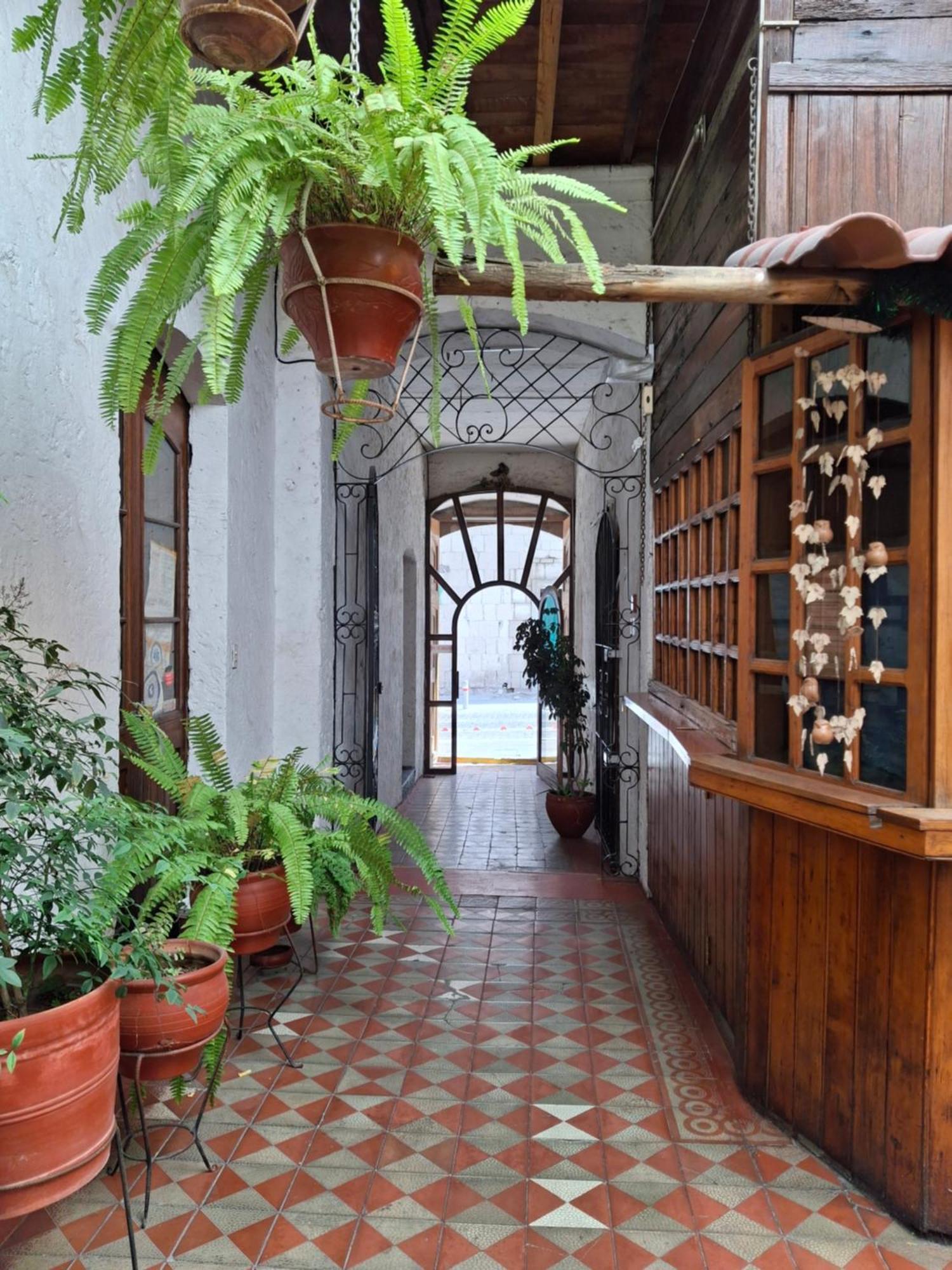 Hostal Lluvia De Oro Арекипа Экстерьер фото