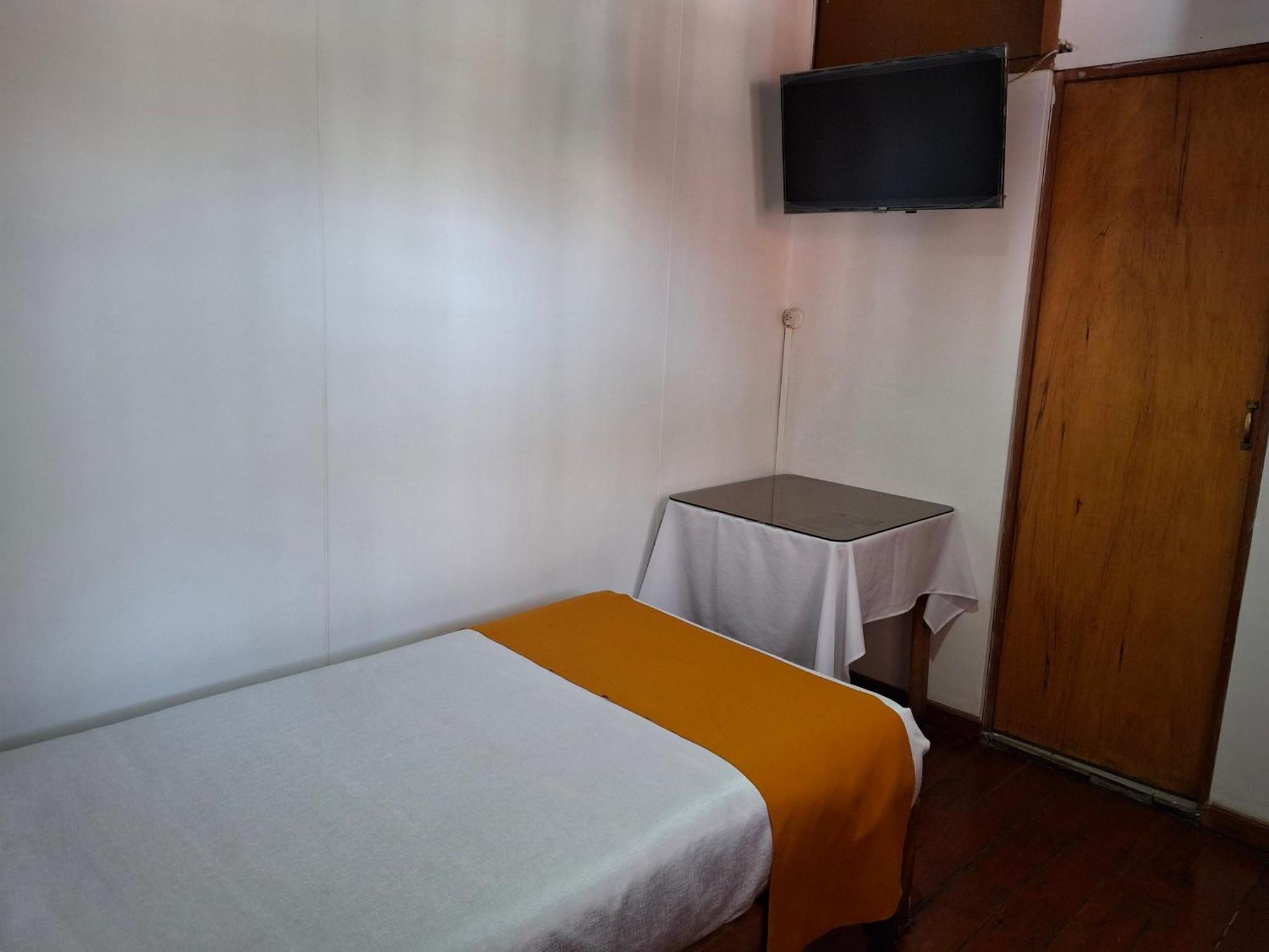 Hostal Lluvia De Oro Арекипа Экстерьер фото